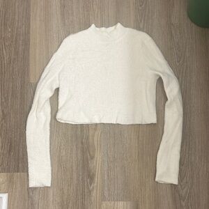 Kendall & Kylie Cream Long Sleeve Crop sweater top